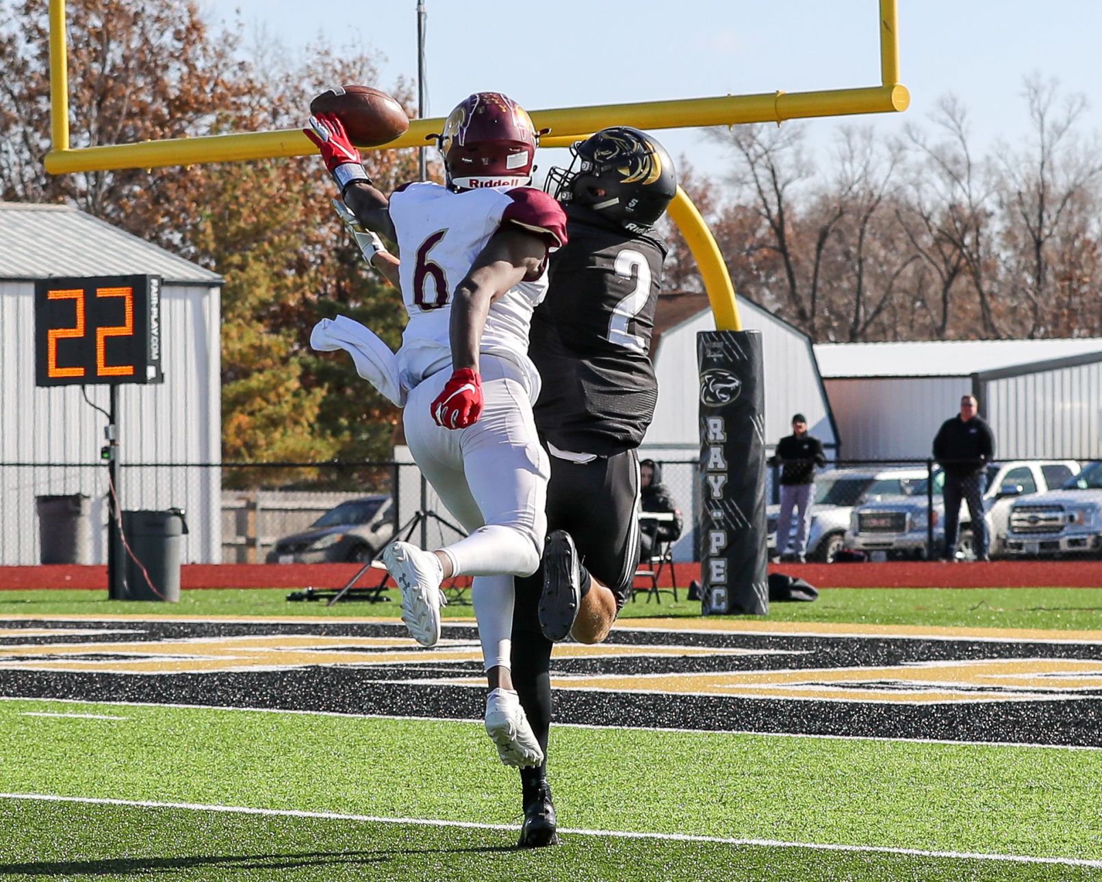 Class 6 state semifinal: De Smet 37, Raymore-Peculiar 0